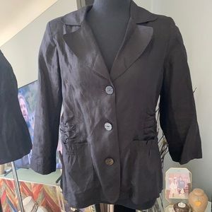 3/4 sleeve light linen blazer